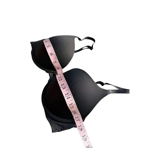 Victoria’s Secret 36C Bras - Picture 7 of 8